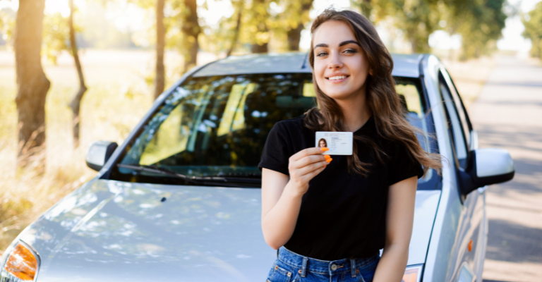 Quálitas seguro para jóvenes