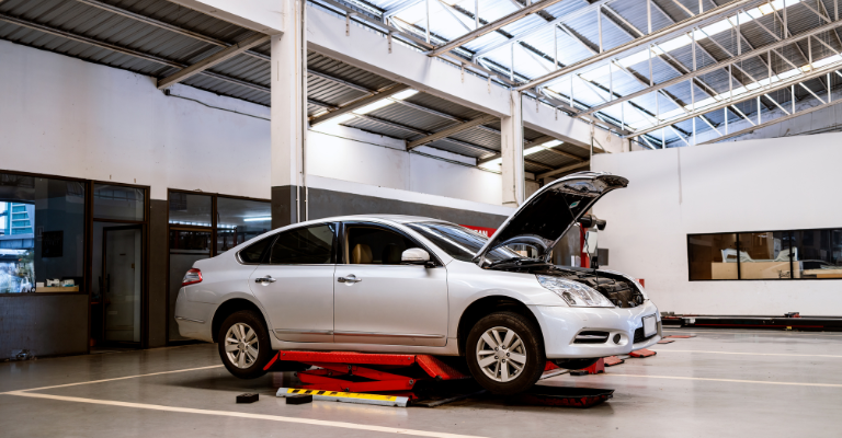 Seguro de Daños Materiales | Asegura tu auto en Quálitas