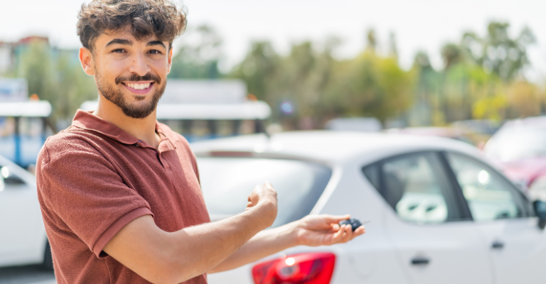Quálitas | Seguro para jóvenes conductores